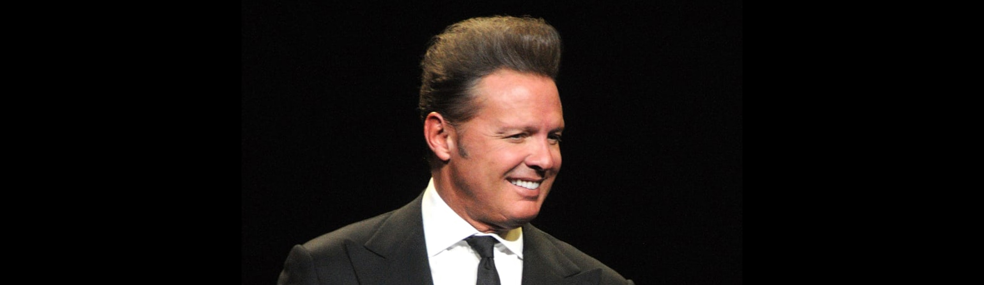 Luis Miguel Show Las Vegas Tickets & Reviews