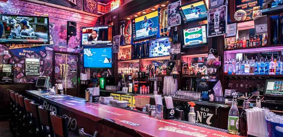 Blondies Sports Bar | Vegas Day And Night